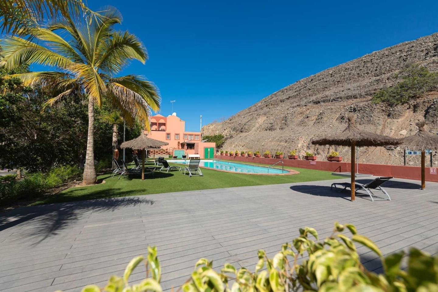 Con Terraza Y Vistas Al Mar Apartamento