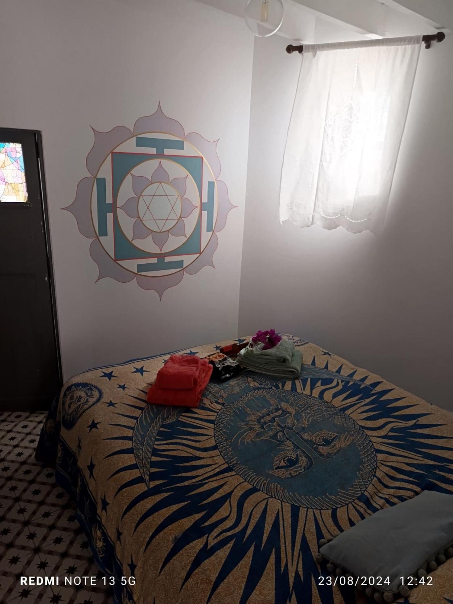 Acoran Family Guests House With Included Morning Yoga Practice
