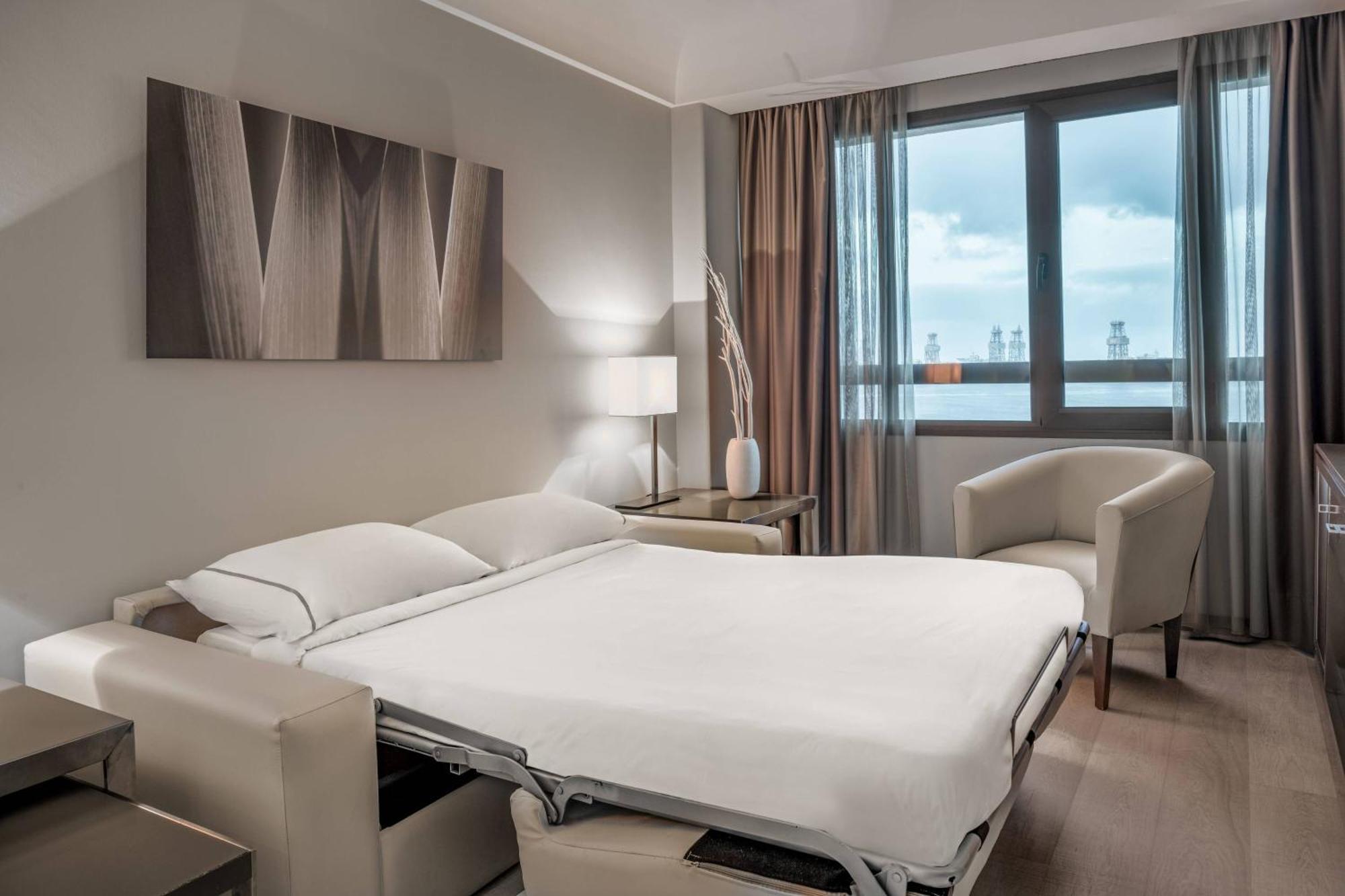 Hotel Ac Iberia Palmas By Marriott Las Palmas / Gran Canaria