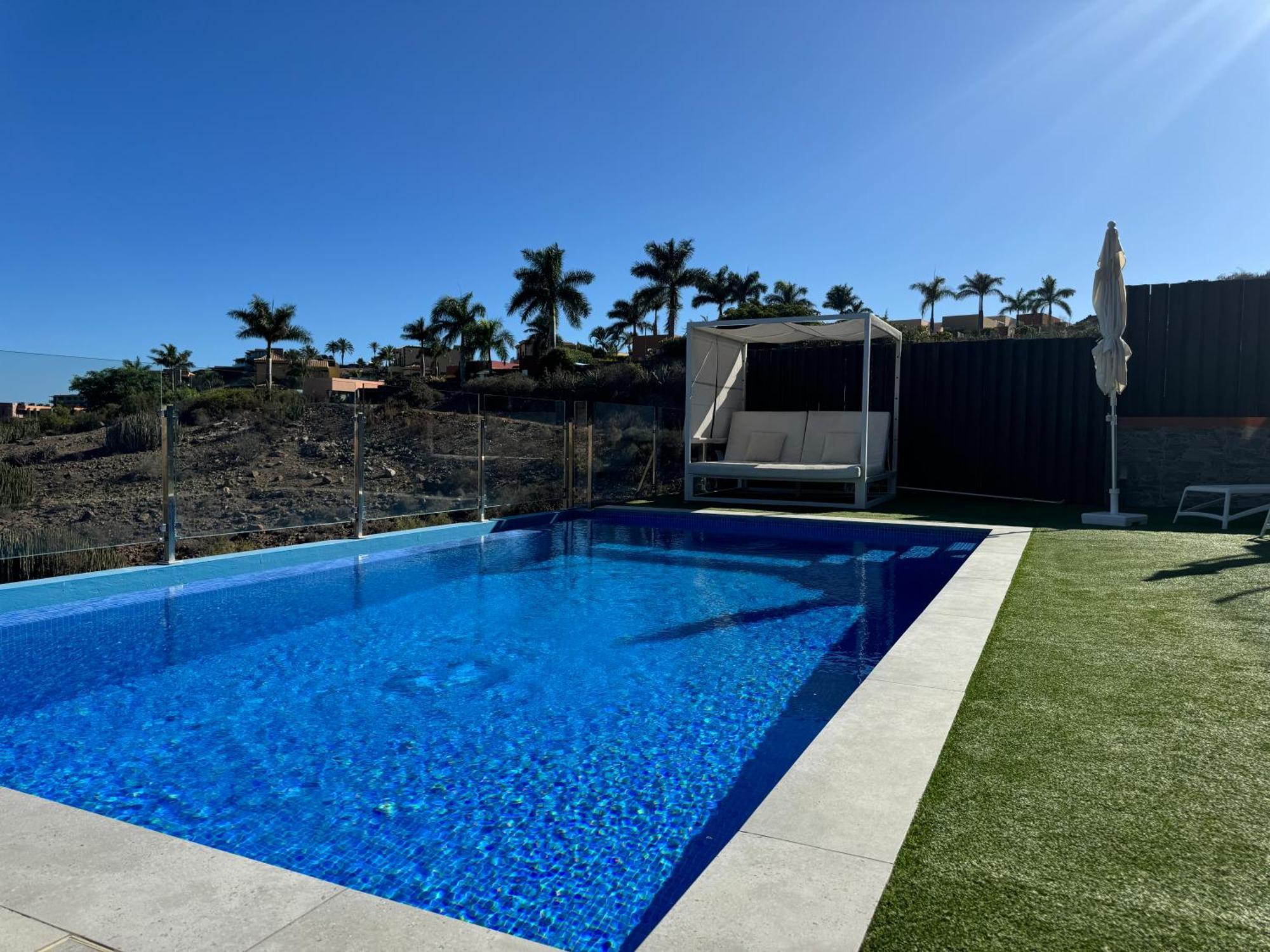 Paradise Island By Tenproperties Villa *