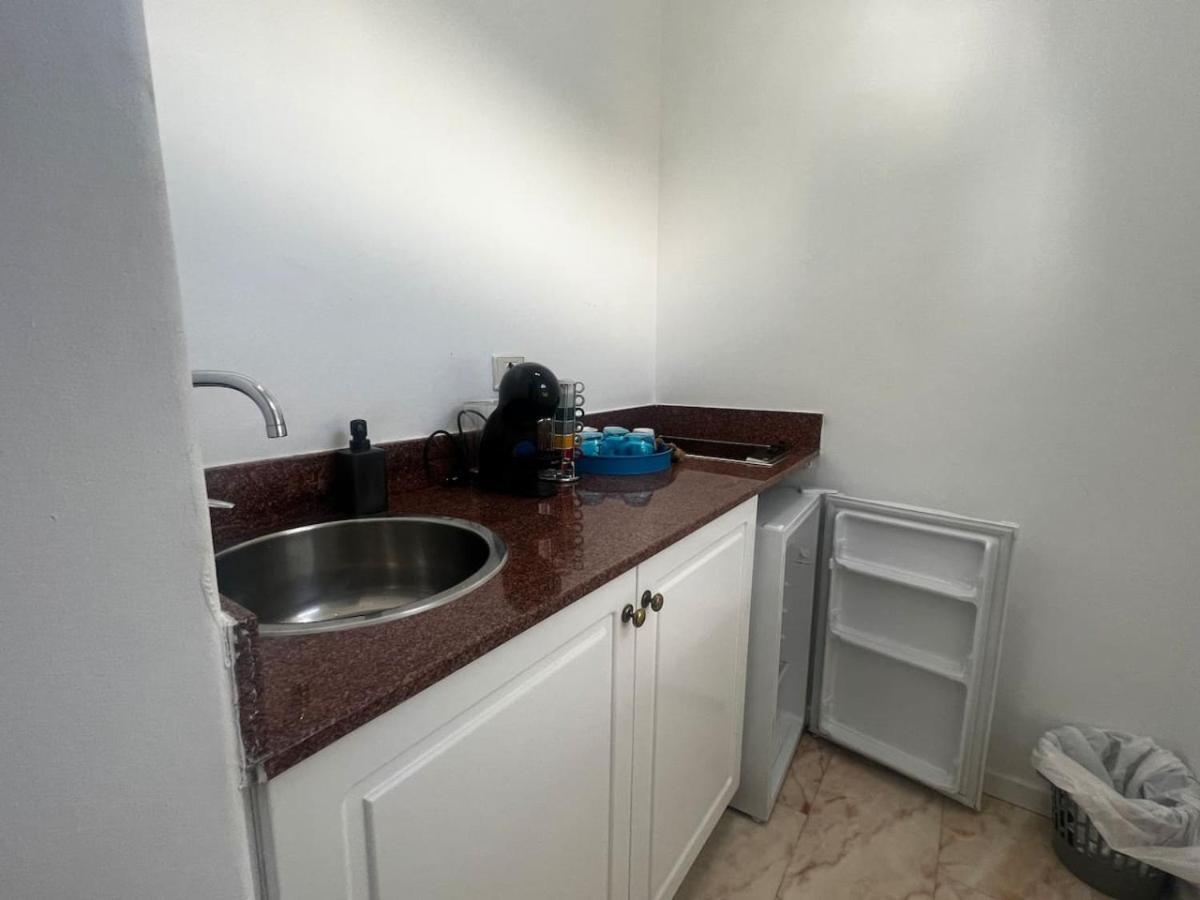 Villa Villa, Sea Views, Pool Sauna, Jacuzzi,gas Bbq