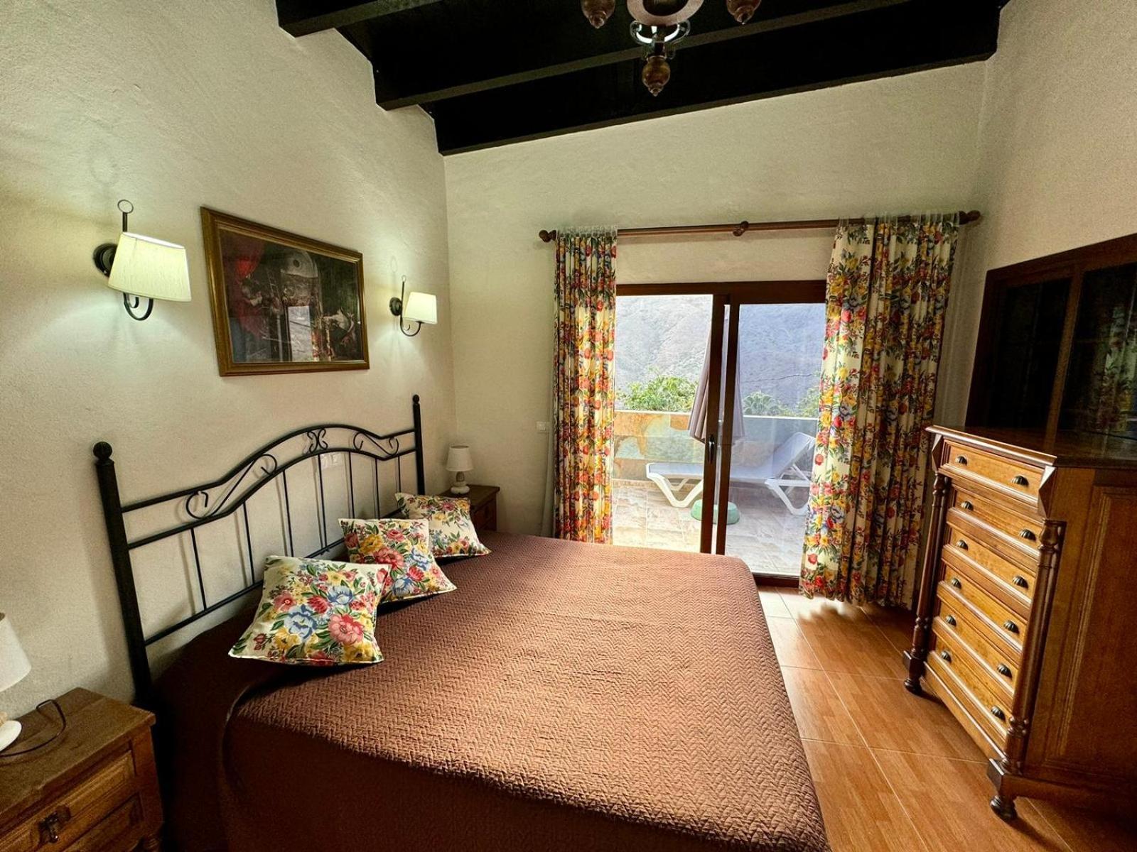 Apartment Tomas Y Puri Fátaga