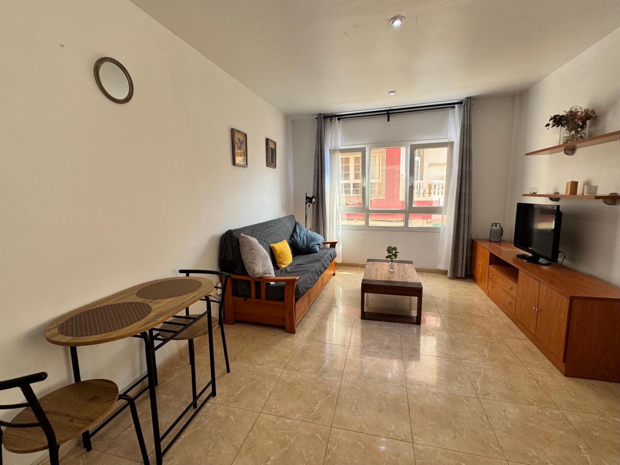 Sunset Apartment *