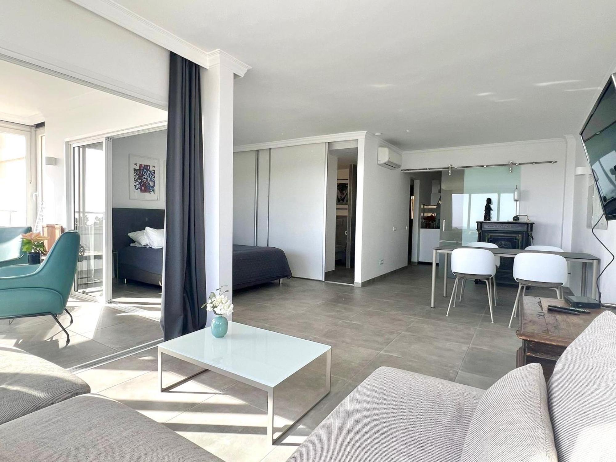 Excelsior I Sea View Apartamento