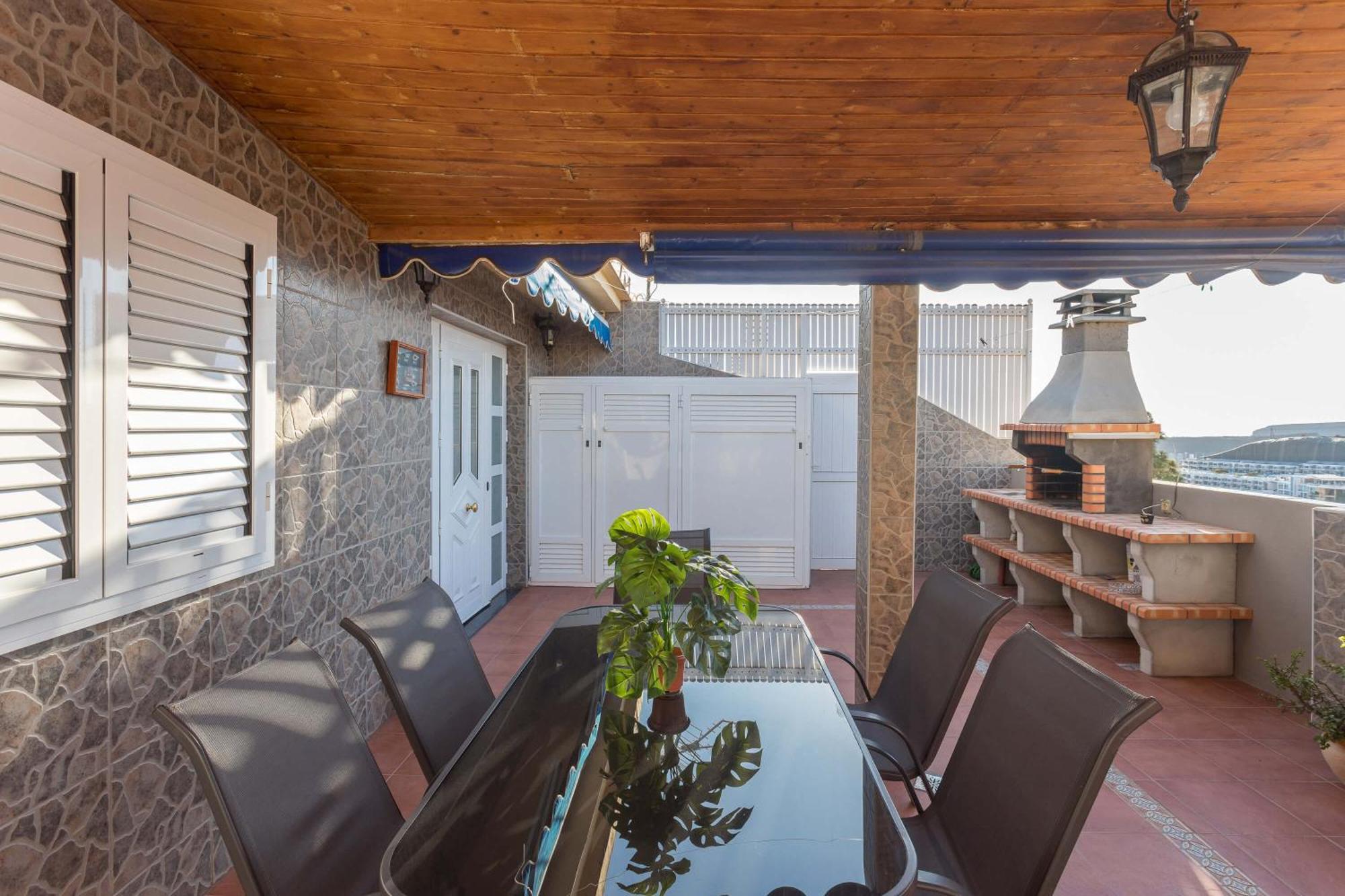 Lightbooking Playa De Amadores La Concha Amplia Terraza Con Barbacoa Apartment