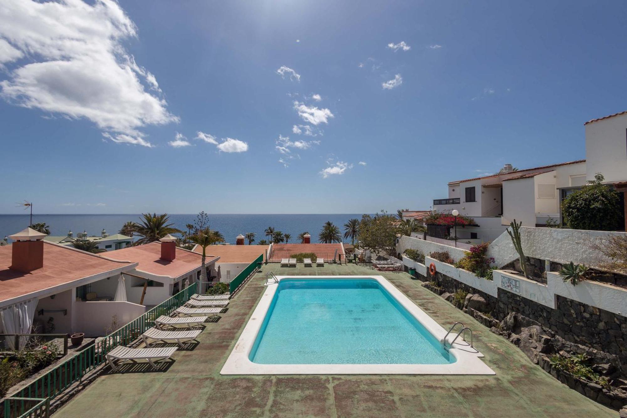 Playa Del Aguila Con Terraza Solarium Appartement