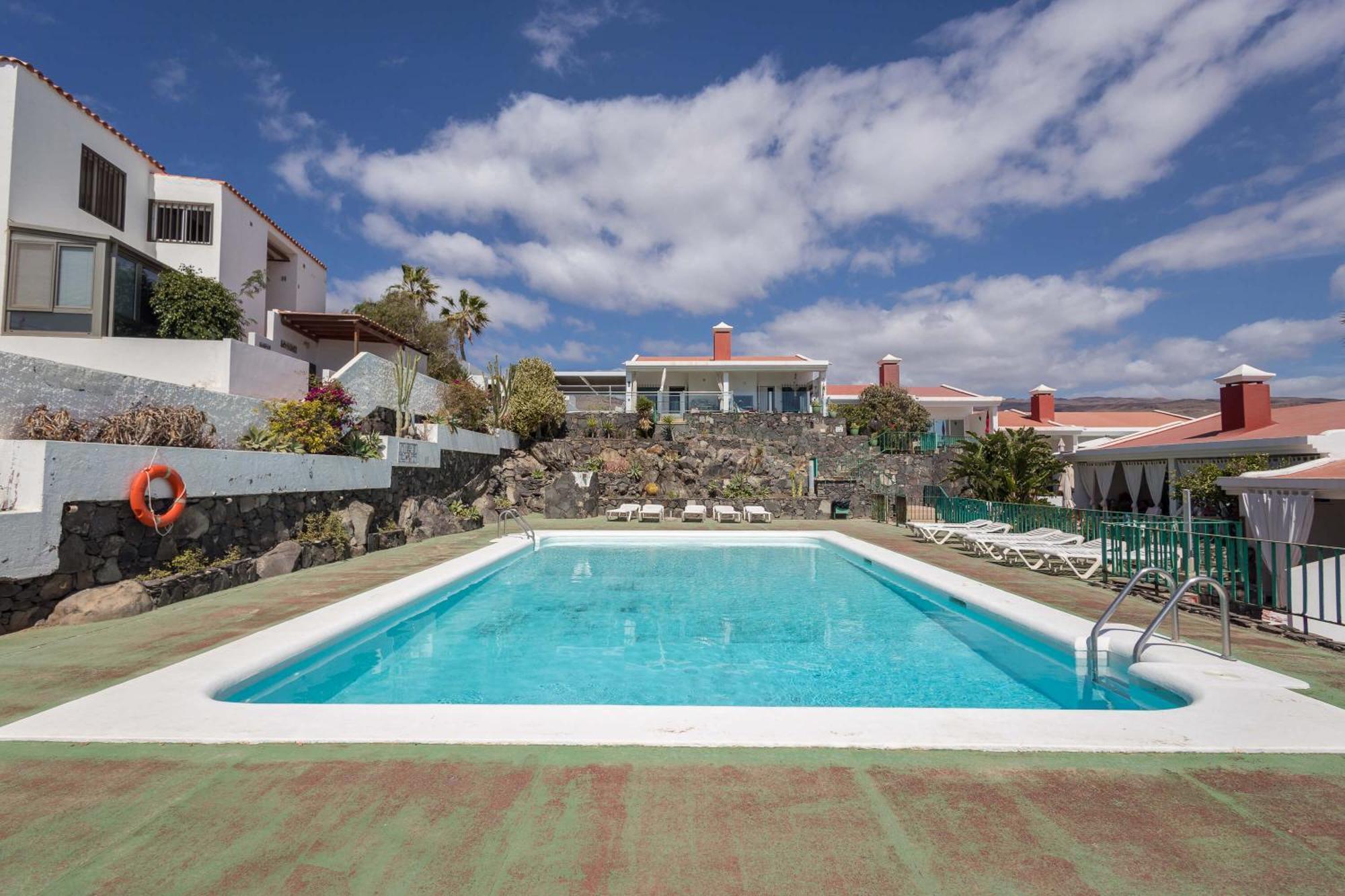 Playa Del Aguila Con Terraza Solarium Appartement
