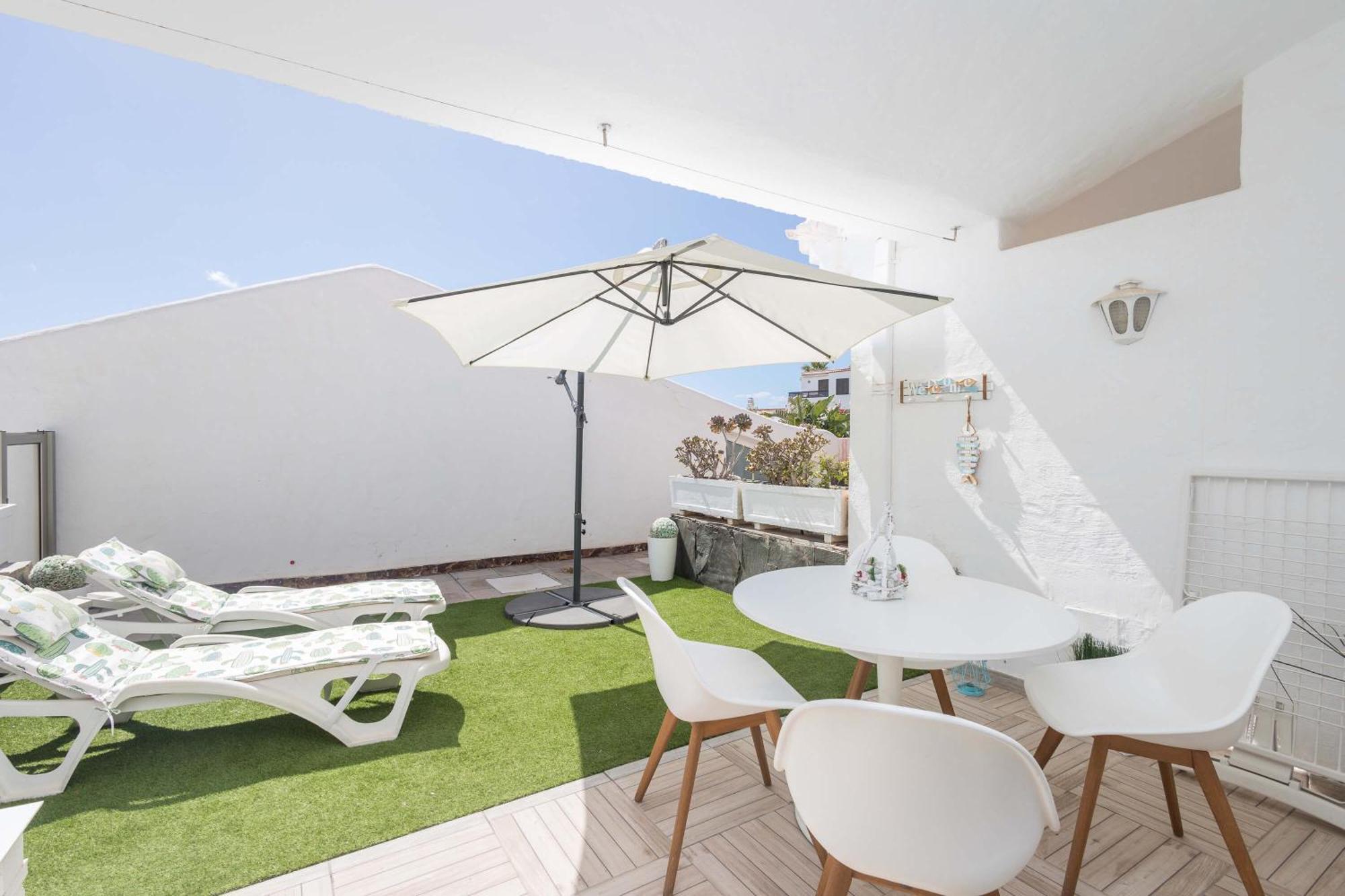 Playa Del Aguila Con Terraza Solarium Appartement