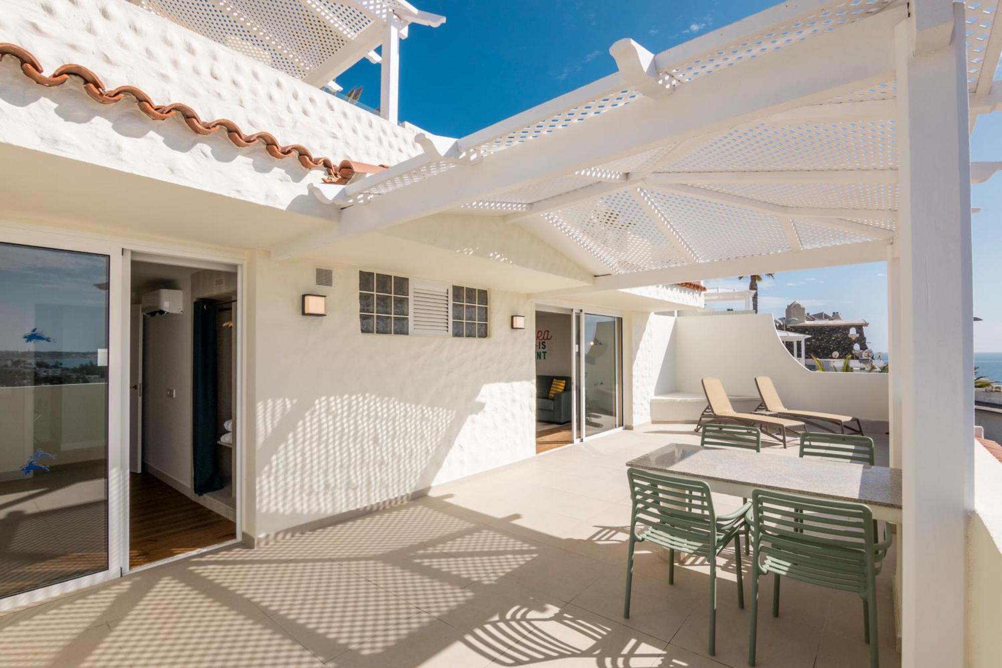 Hotel Abora Interclub Atlantic By Lopesan 4*