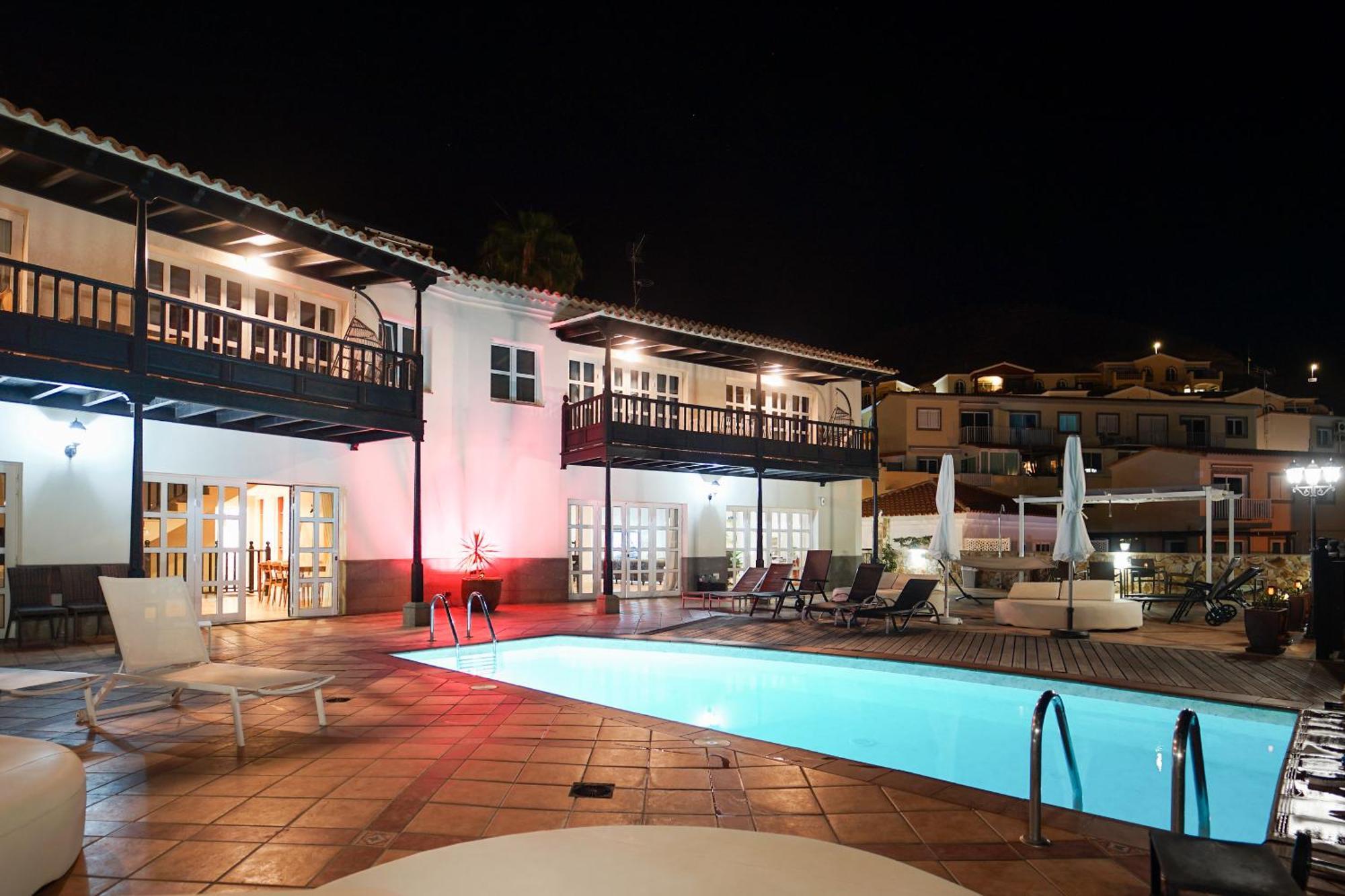 Apartment Magnificent 5-star With Sea View, Jacuzzi And Pool Arguineguin
