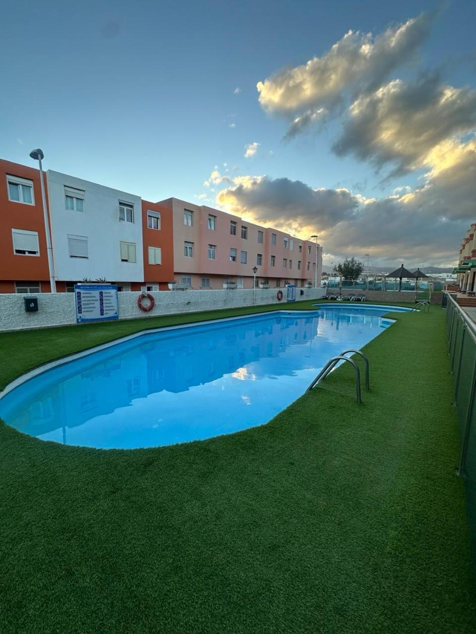 Golden Apartment