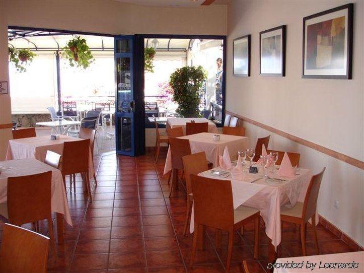 Club Cala Blanca Aparthotel