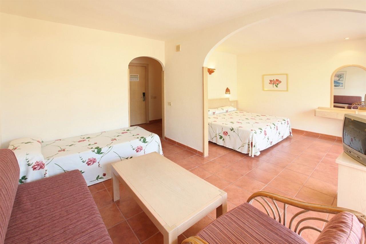 Hotel Abora Interclub Atlantic By Lopesan 4*