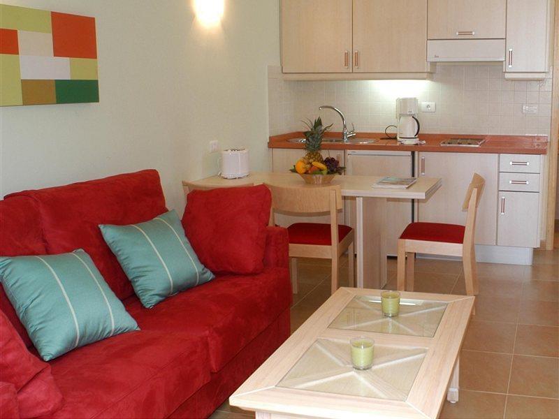 Cordial Sandy Golf Apartamento *