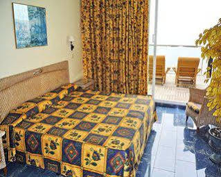 Club Jardin Aparthotel 4*