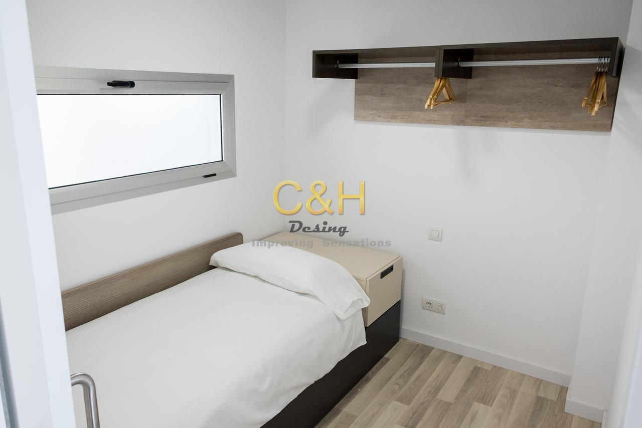 Apartment Beyond C&h *