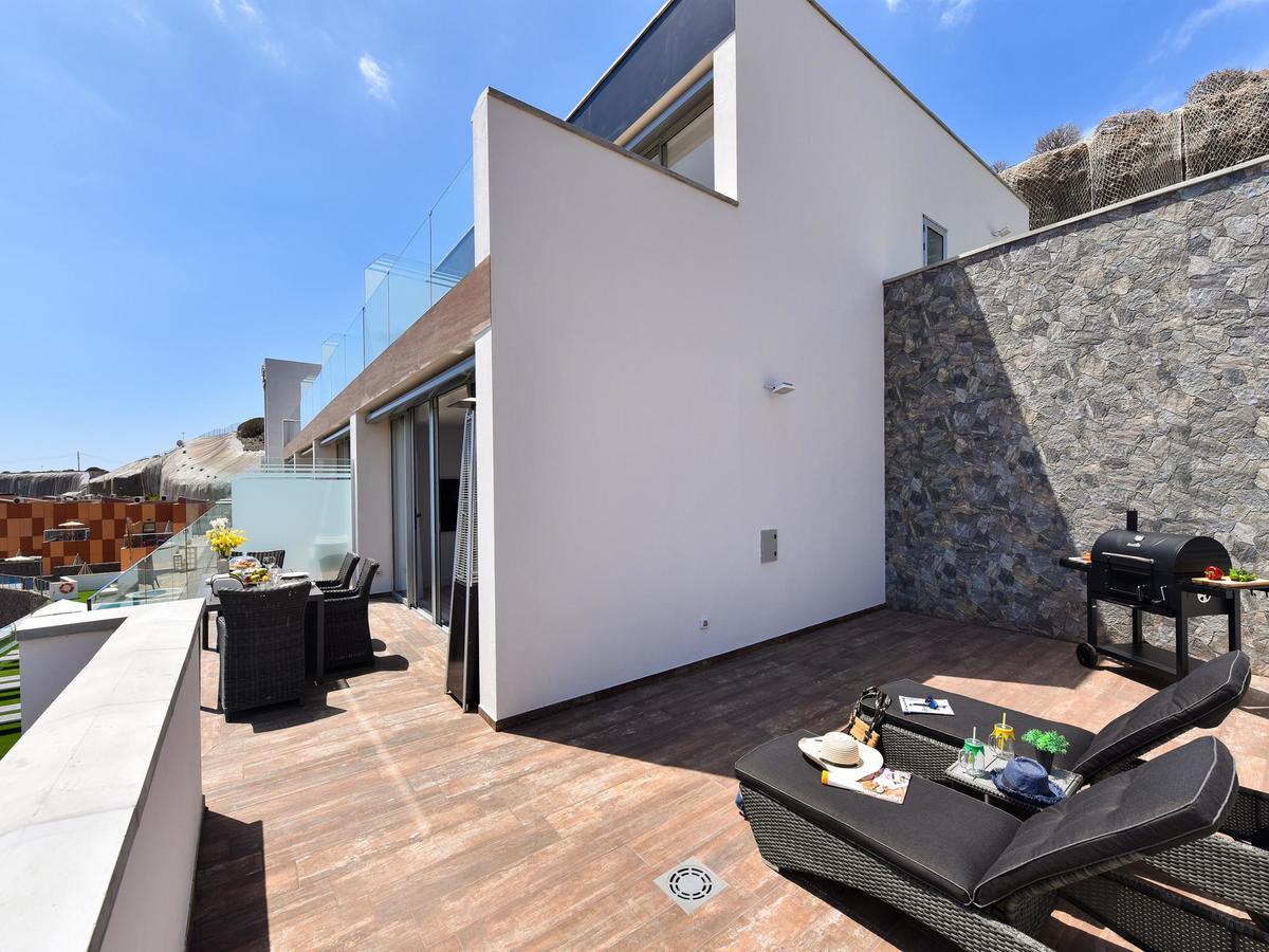 Penthouse Beyond Amadores Apartamento