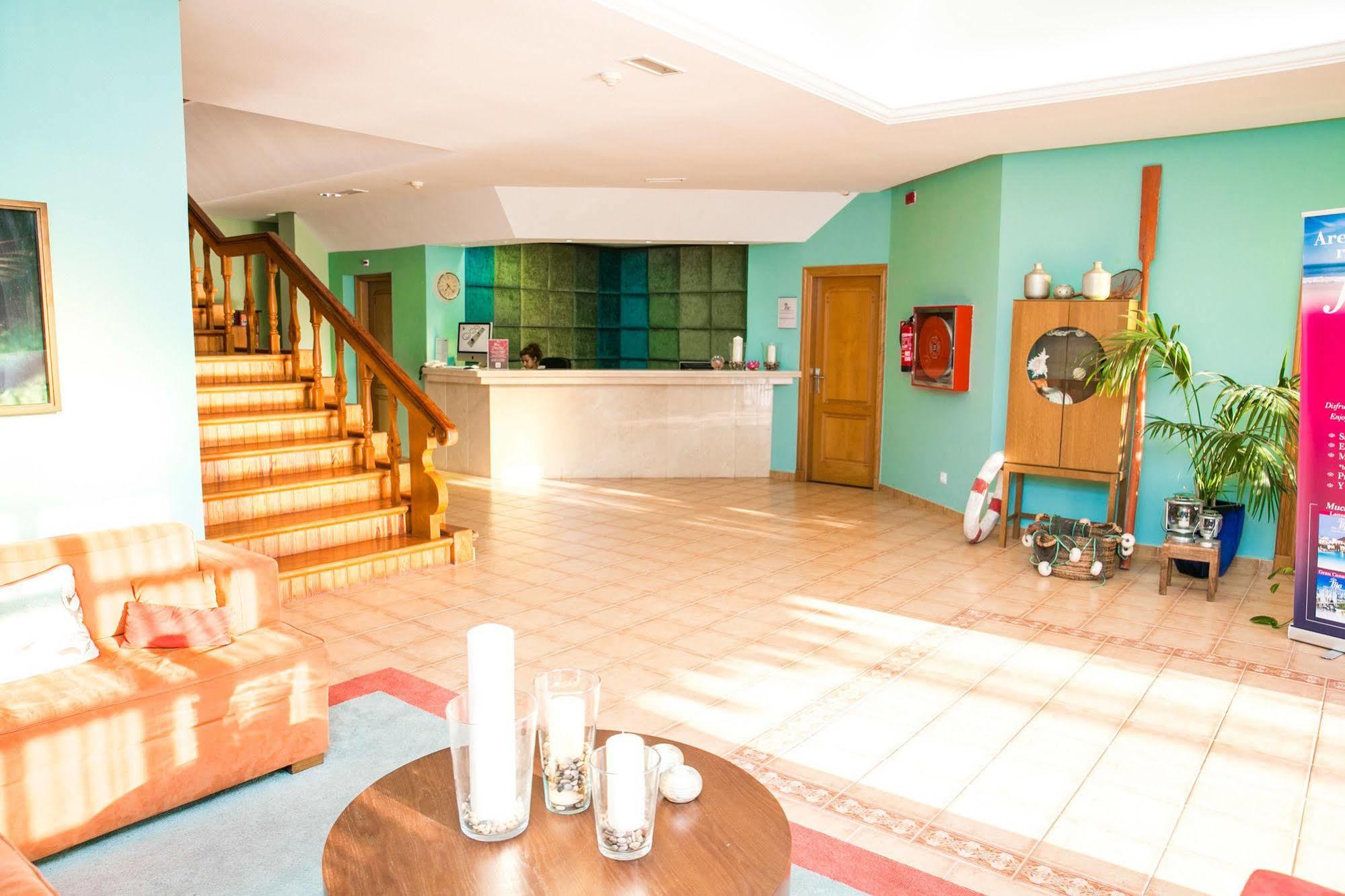 Livvo Apartment