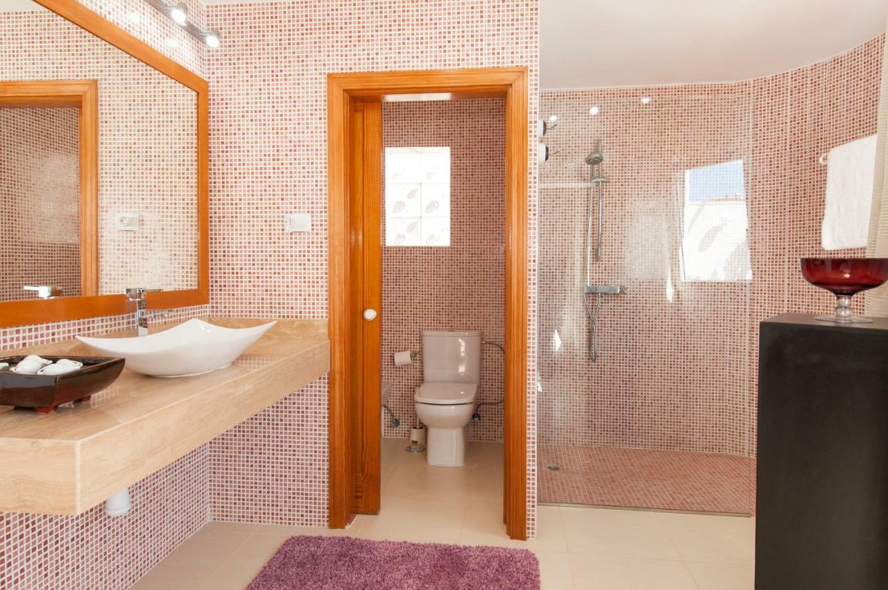 Terrazas Del Mar. On The Beach. Sea Terrace. Golf Holiday home