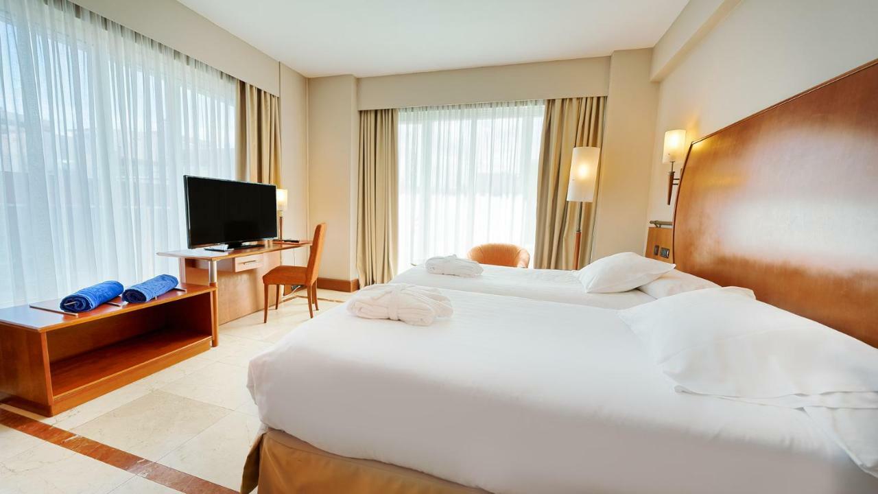 Hotel Bull Reina Isabel & Spa