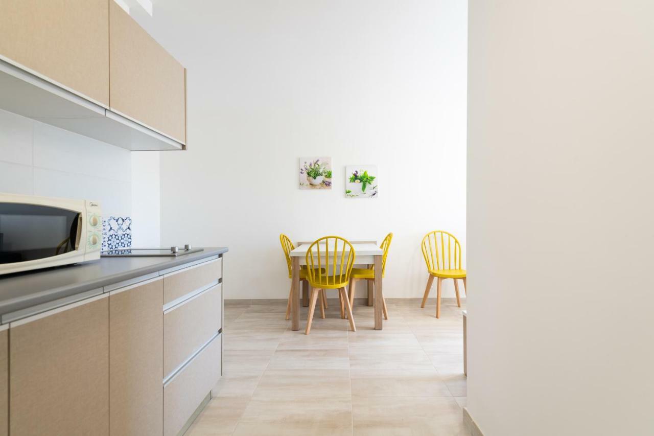 2 Min Walk To - Private Terrace - Some With Sea Views Apartment *