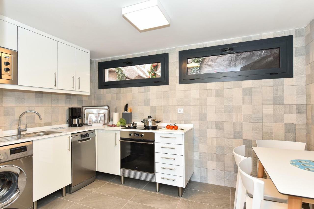Beachfront Morea Puerto Rico By Villagrancanaria Apartment *