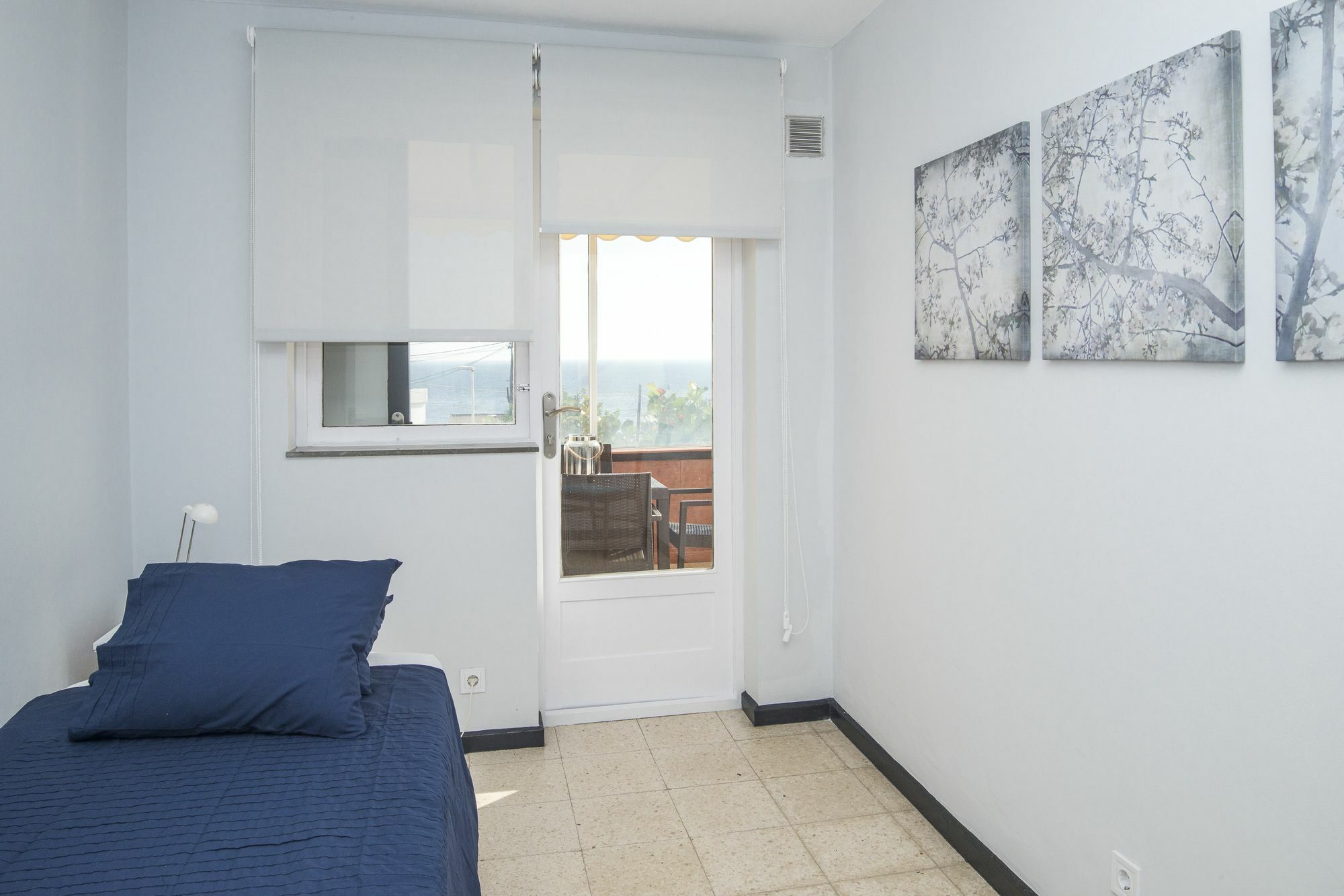 Modern On The Seafront Holiday home Telde