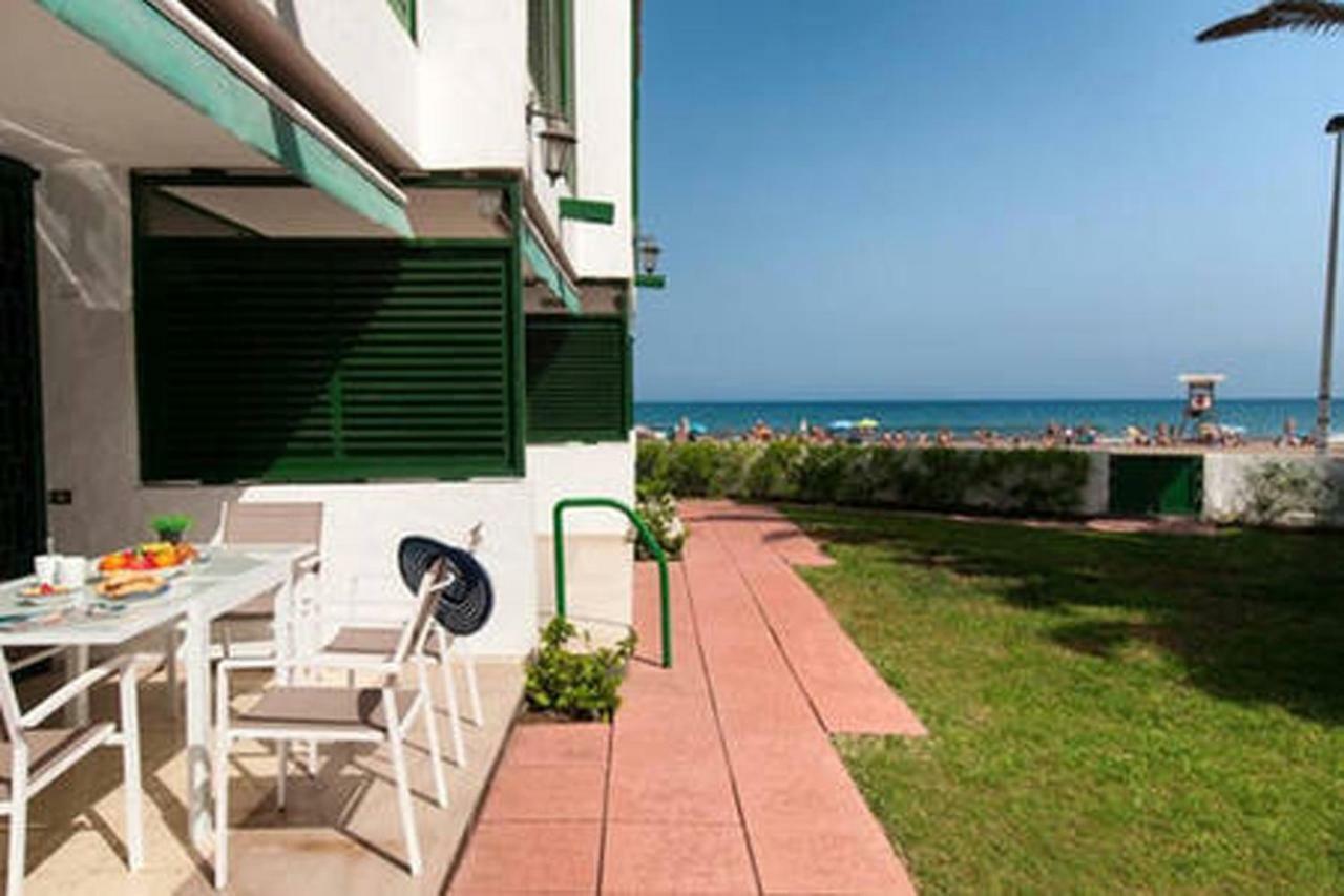 Apartment Primera Linea De Playa De Burras *
