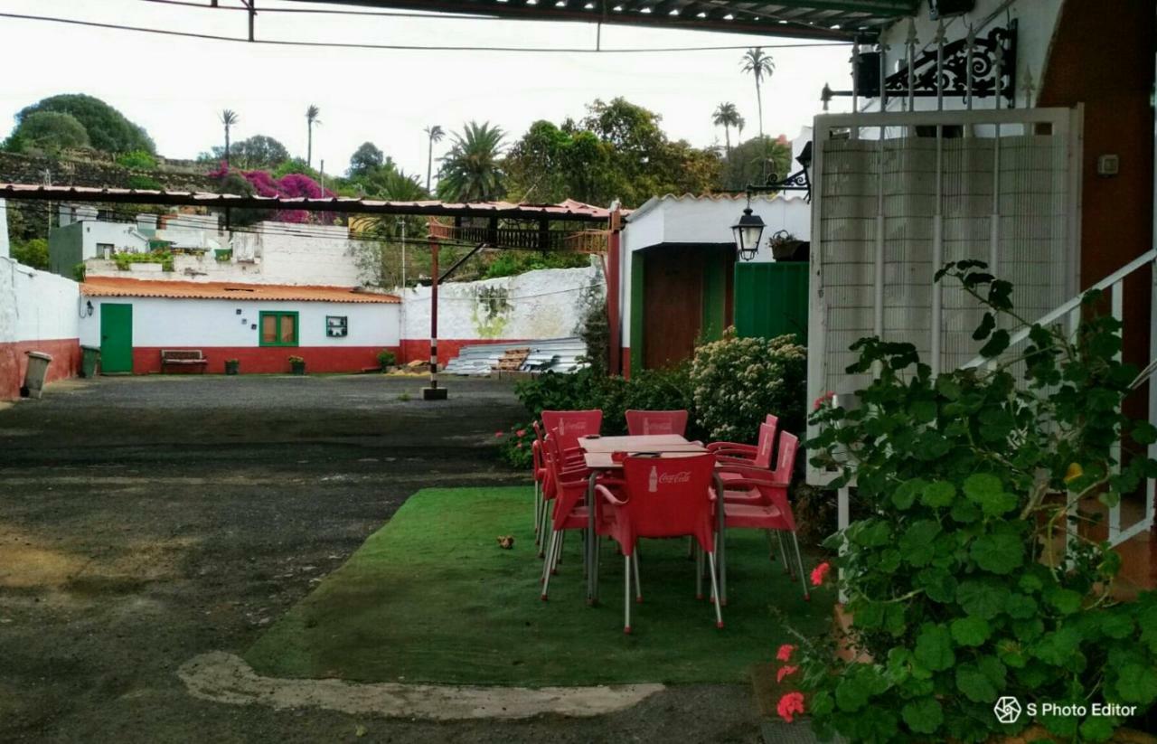 Residencia Conejos - Bike & Motorbike Homestay