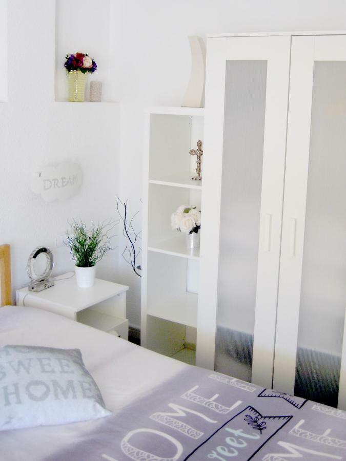 Malibu Con Campo De Tennis Y Piscina Con Solarium Apartment *