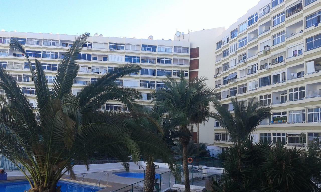 Close To Yumbo,free Parking Apartment
