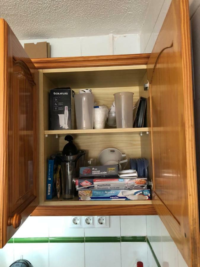Two Bedroom 2 Min From *