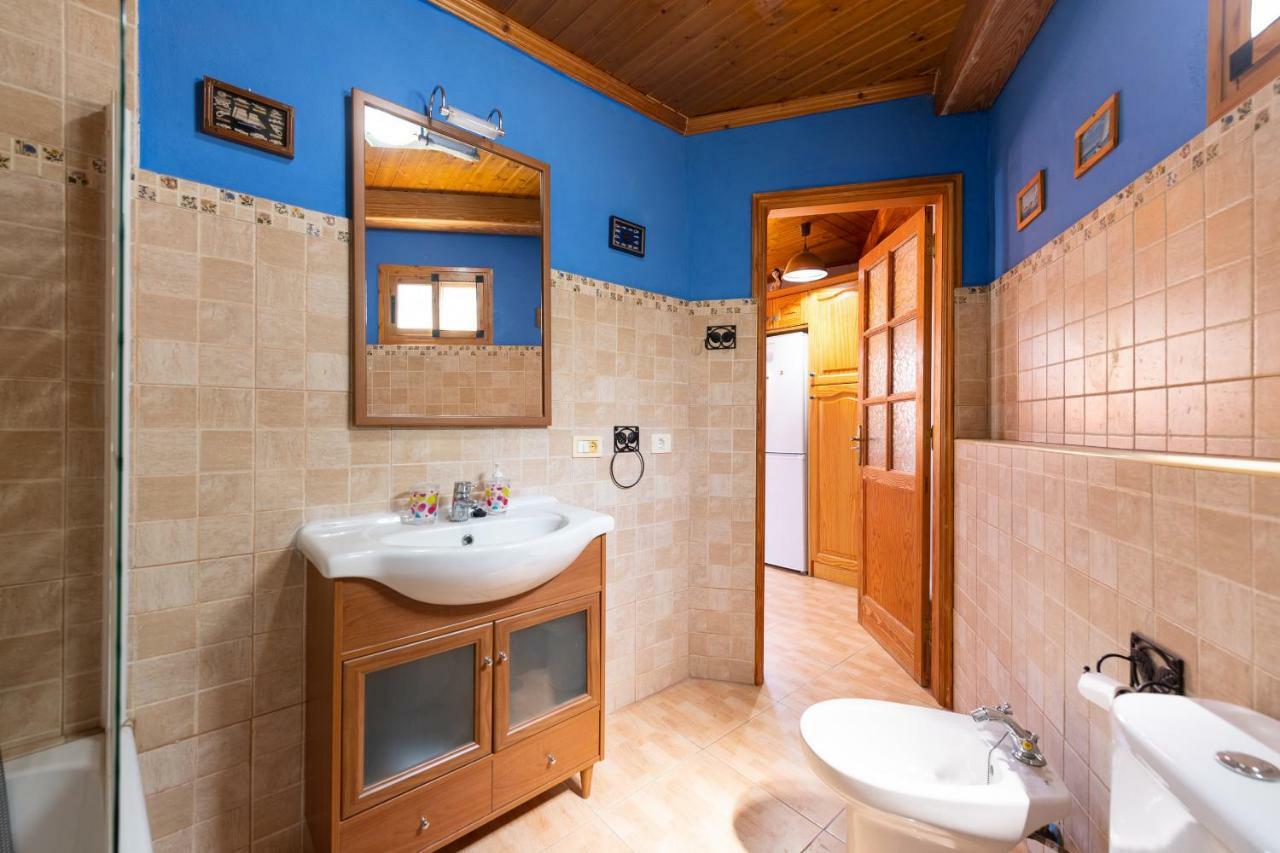 Holiday home - Private Solarium & Pool - Bbq