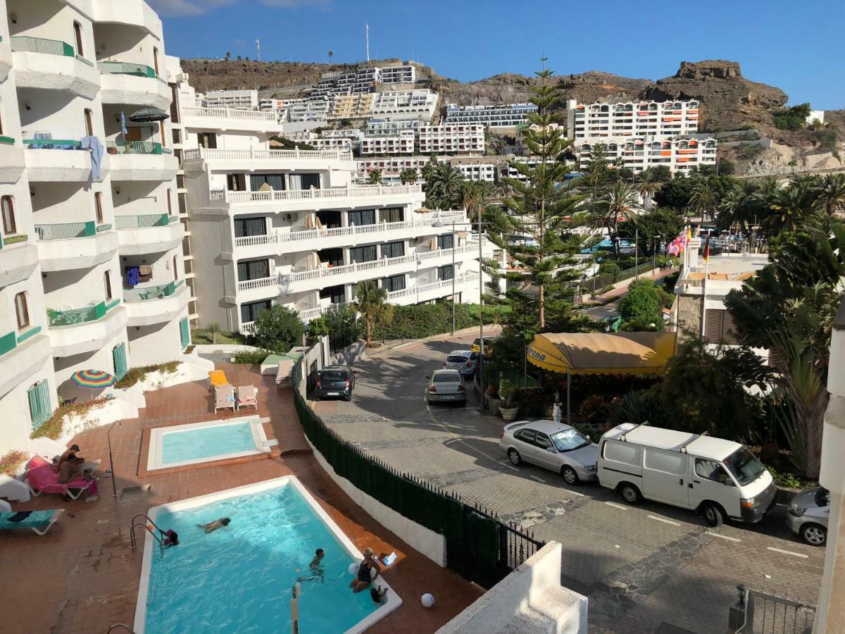 Two Bedroom 2 Min From *