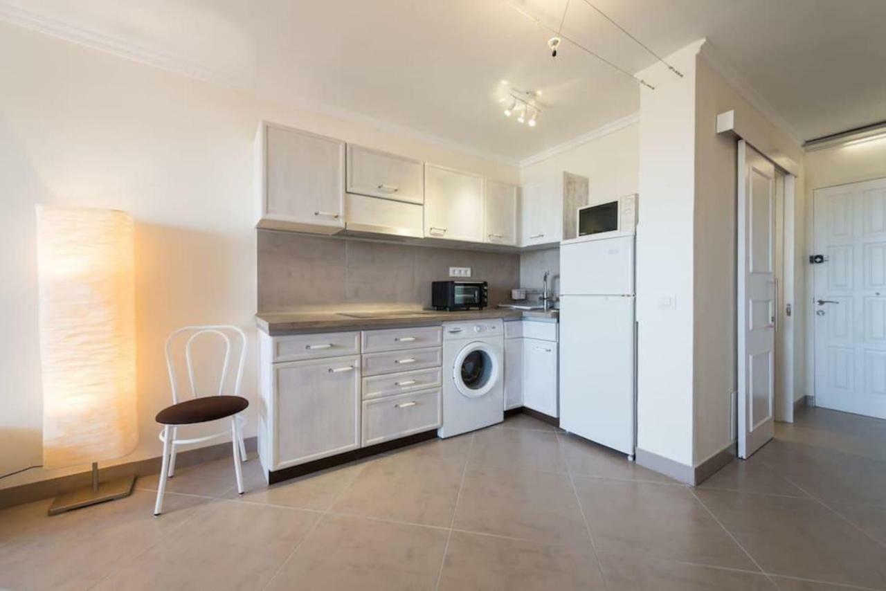 Apartment 5 Min Walk From Yumbo! 517 *