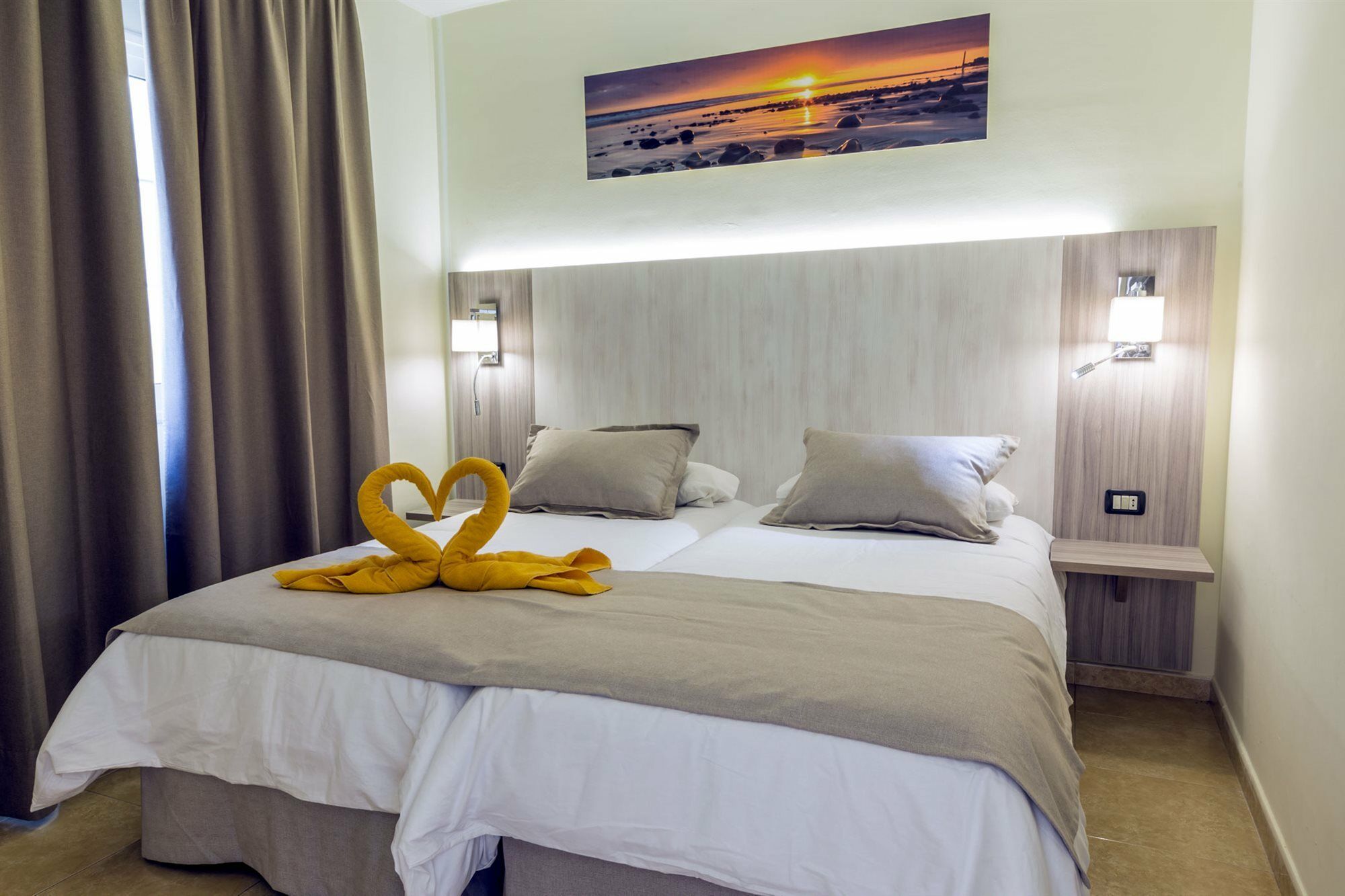 Aparthotel Del Mar