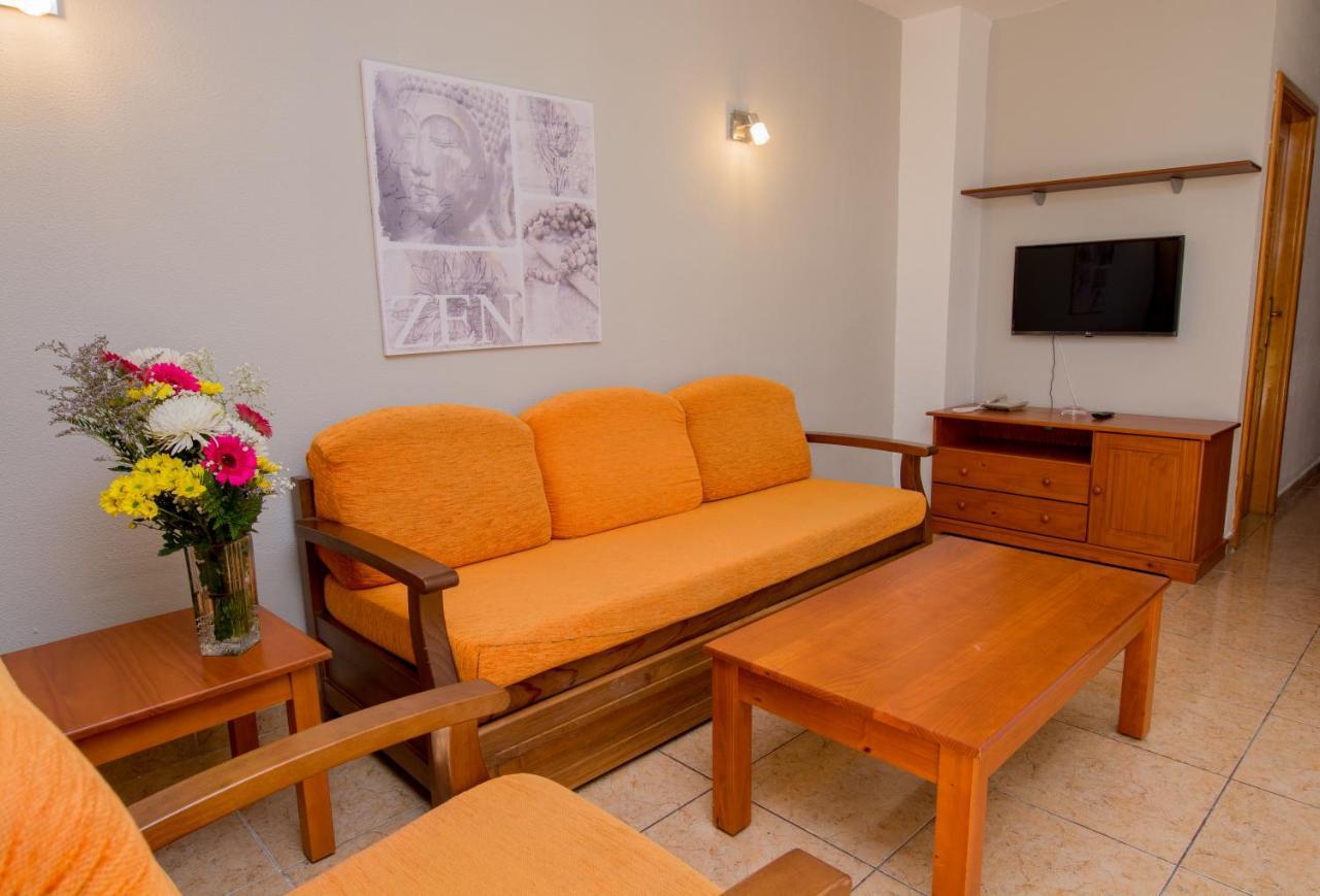 Tilos Apartment *
