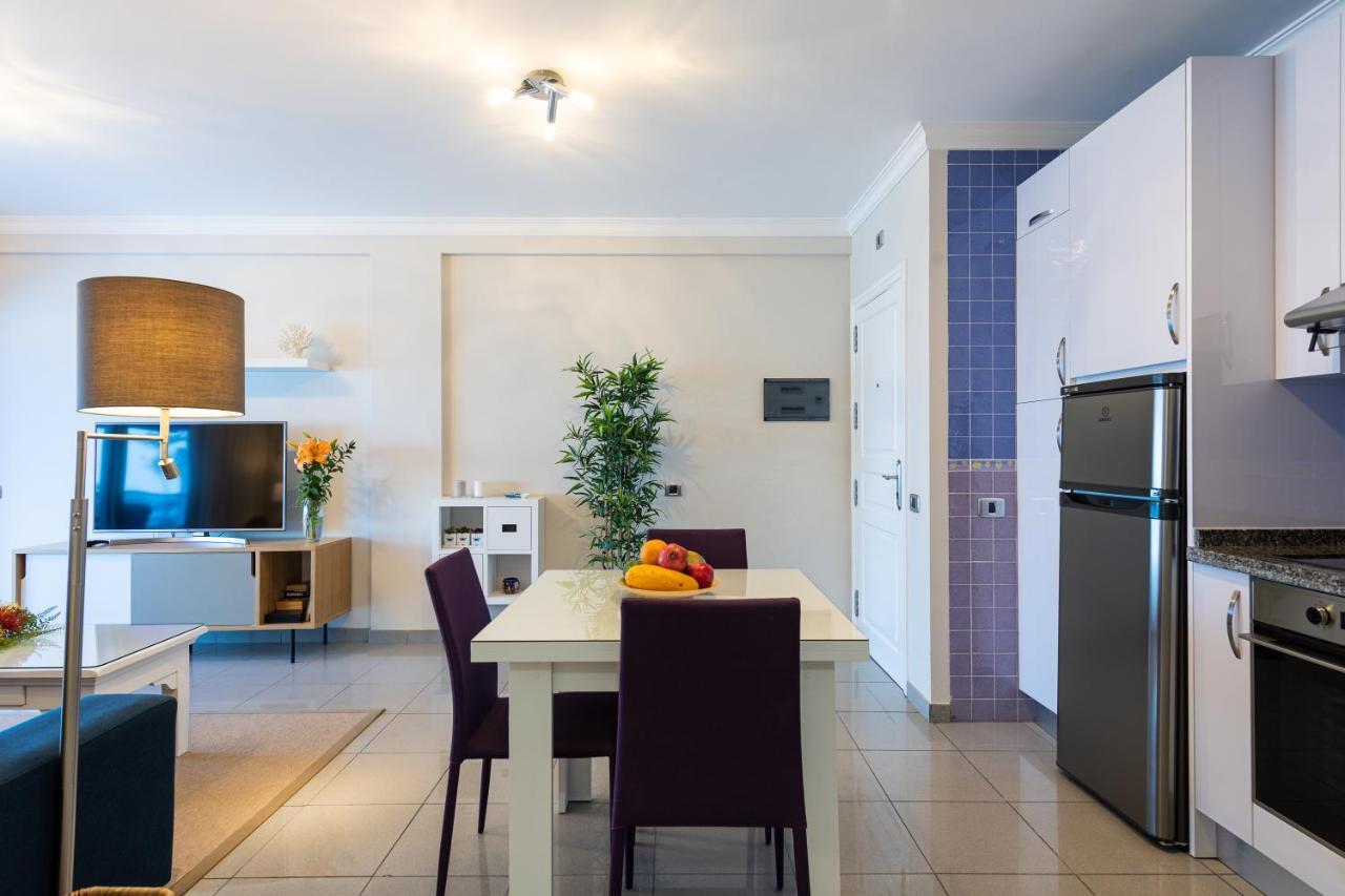 Sunny Atlantic Apartment