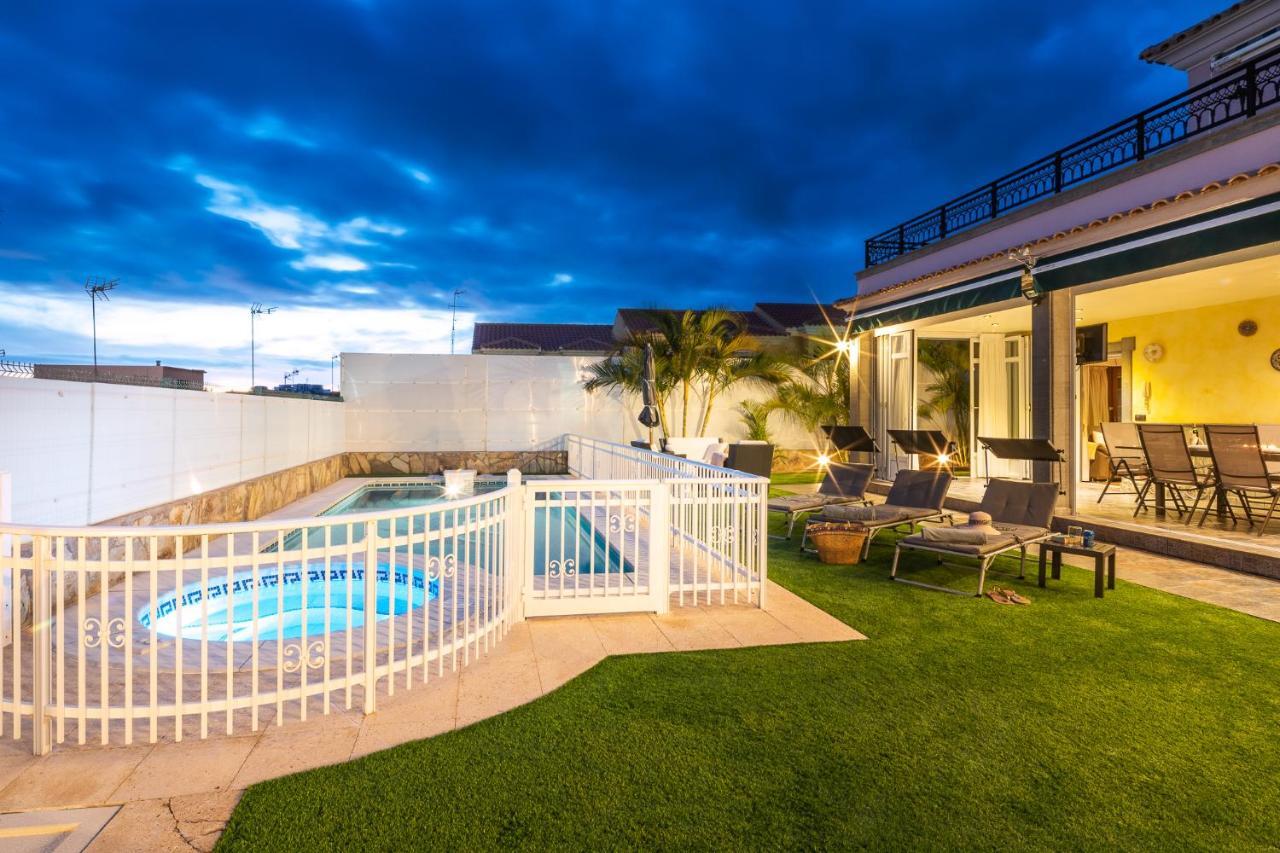 Villa Dalara Maspalomas, Private Pool&jacuzzi *