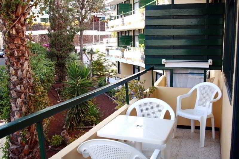 Hotel Caroni 2*