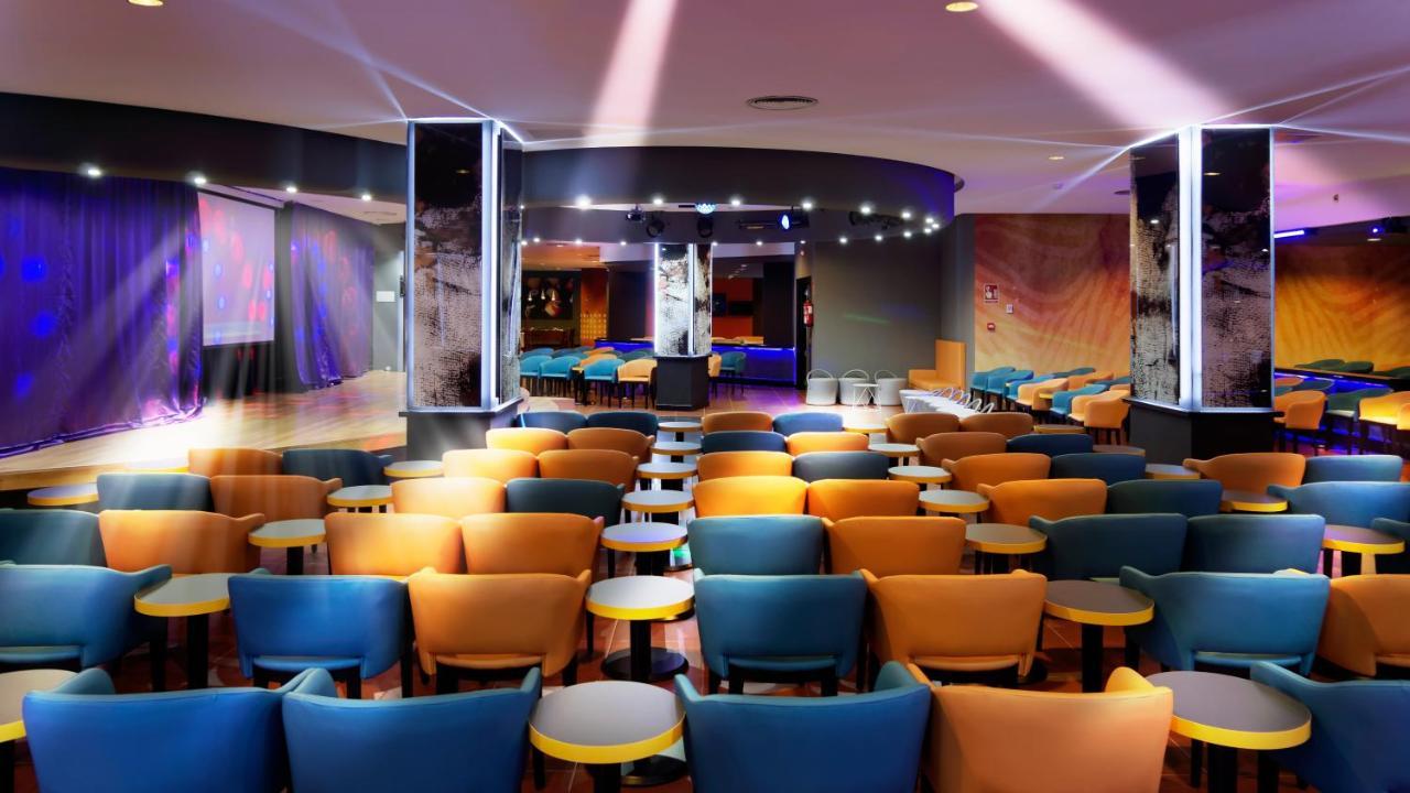 Servatur Waikiki Hotel 4*
