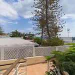 Homeforguest Modern Apartment In San Agustin 2 Min From The Beach