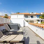 Bungalow Deluxe Pasito Blanco