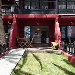 Adam\'S Place