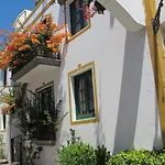 Front Line Marina Apartment With Roofterrace