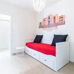 Brand New Apartment With Ocean & Volcano Views