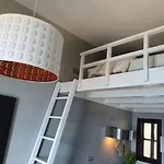 Very Romantic Seaview Appartment With Warm Pool
