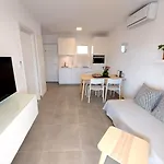 Suite Mirapuerto - Luxury Apartment With Sea View