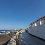 Sea Views Private Terrace 2Br House Near The Beach