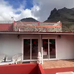 Las Medinas Apartamentos
